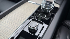 Volvo Xc60 2.0 T8 455 RC PHEV Inscription Pro 5dr AWD Auto Estate